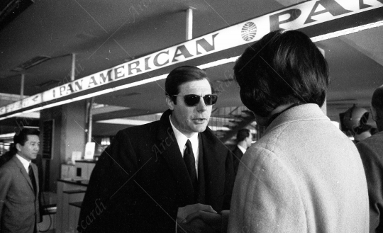 Marcello Mastroianni - 1961 - Aeroporto - 056