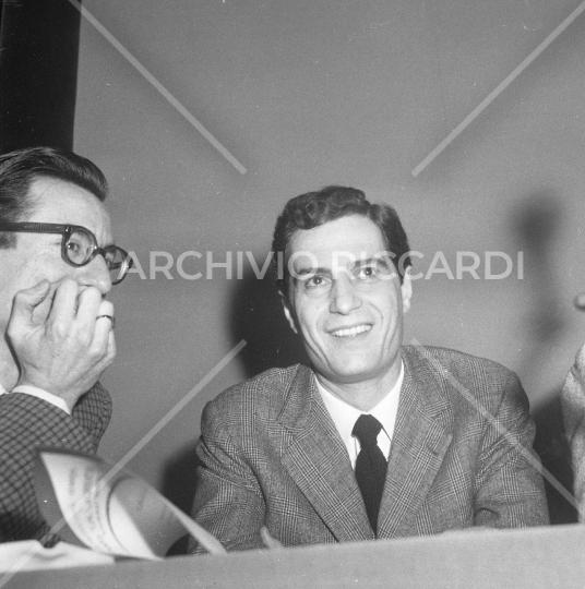 NinoManfredi - 1960 - Conferenza stampa - 012