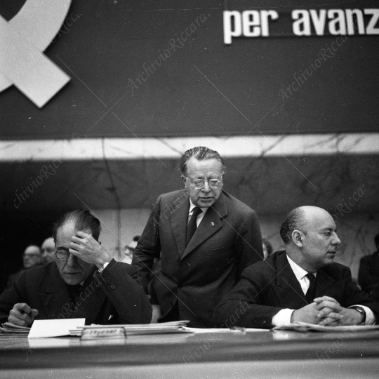 Palmiro Togliatti - 1960 - Congresso con Pajetta - 136