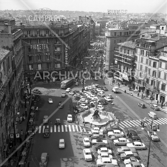 Piazza Barberini-171