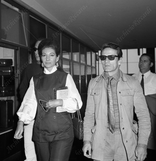 Pier Paolo Pasolini - 1970 - in aeroporto con Maria Callas - 108