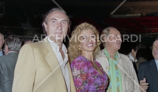Pippo Baudo  - 1989 - Messaggero Basket - con Renzo Arbore e Milly Carlucci - 051