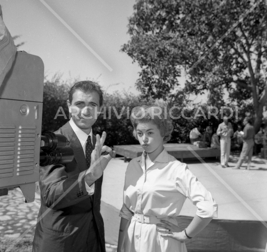 Pippo Baudo - 1961 - con Rossella Masseglia al Festival di Assisi - 005