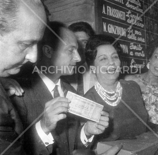 Raffaele La Capria - 1961 - Premio Strega con Guidi e Bellonci - 38