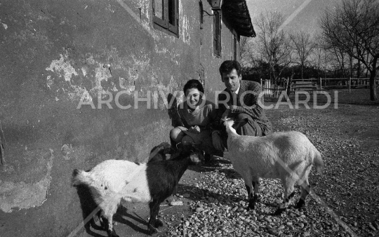 Raffaella Carrà - 1964 - con Giulio Bosetti - 074