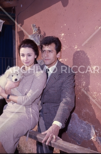 Raffaella Carrà - 1964 con Giulio Bosetti - 143