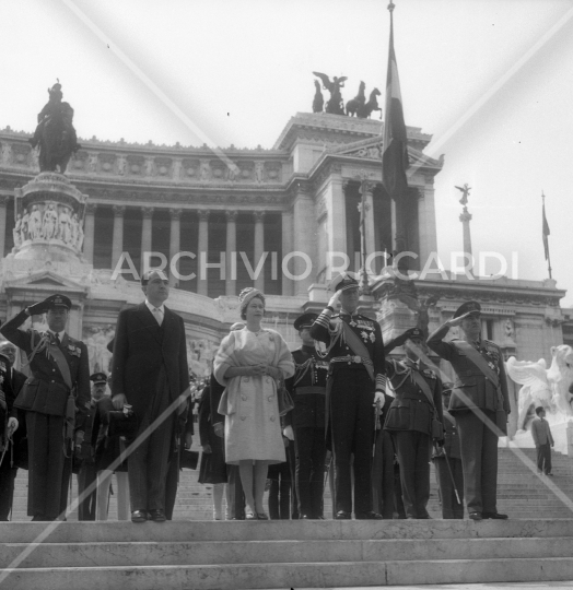 Regina Elisabetta d Inghilterra a Roma - 1961-197