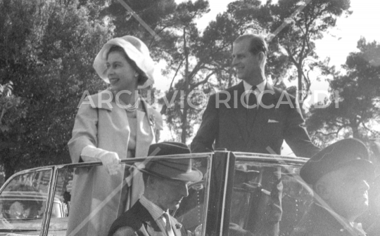 Regina Elisabetta d Inghilterra a Roma - 1961-233