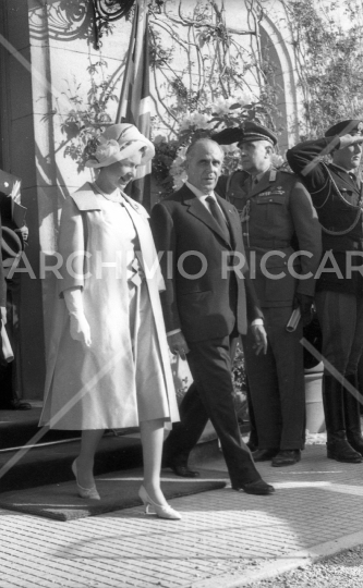 Regina Elisabetta d Inghilterra a Roma - 1961-325