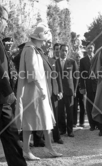 Regina Elisabetta d Inghilterra a Roma - 1961-326