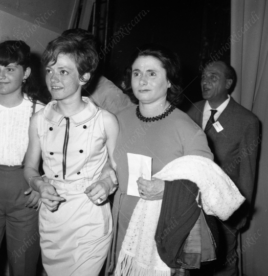 Rita Pavone e Rosolino al Cantagiro 1965- 019