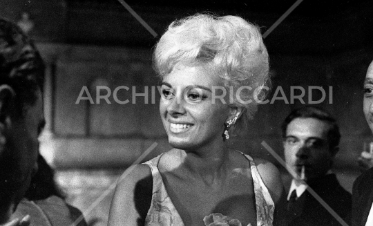 Sandra Milo - 1965 -  al Premio Strega  - 098