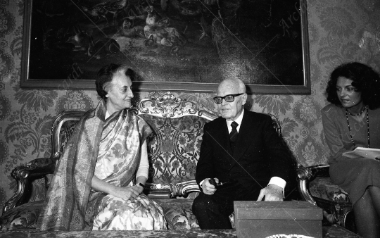 Sandro Pertini - 1981 - con Indira Gandhi - 073
