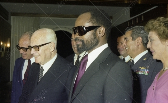Sandro Pertini - 1981 - con Presidente Rep Mozambico - 042