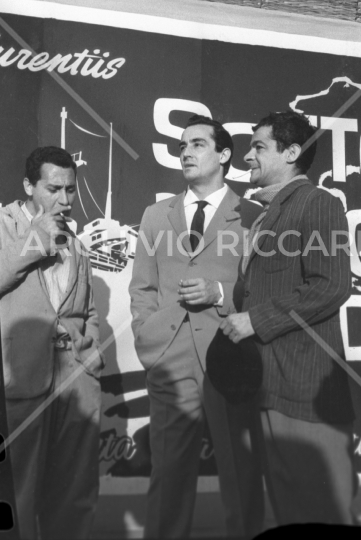 Vittorio Gassman - 1960 - 028 - con Alberto Sordi e Serge Reggiani- Set di Tutti a casa
